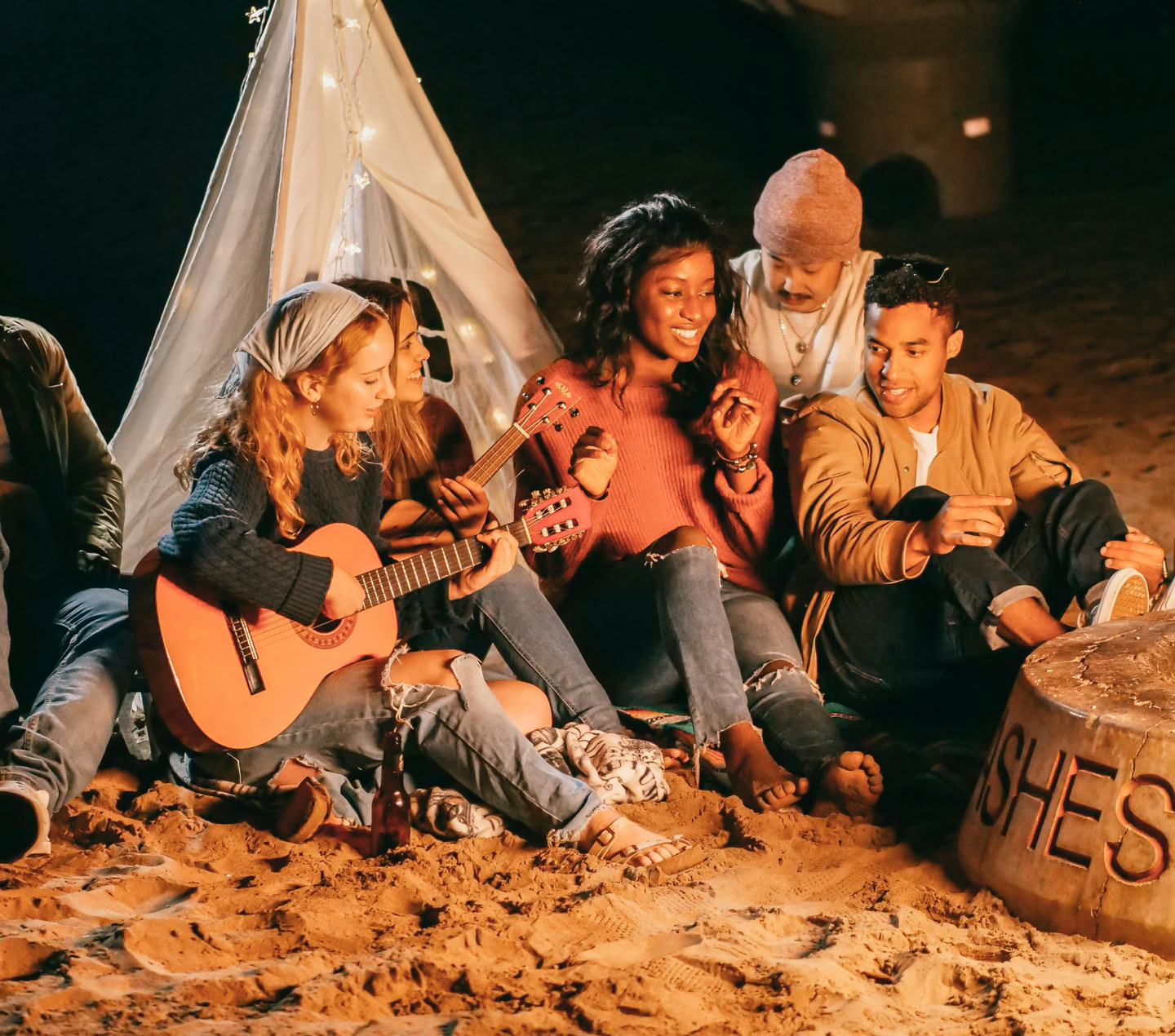 Kostenloses Stock Foto zu abend, akustisch, akustische gitarre